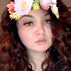 Meet your Posher, Suzanne